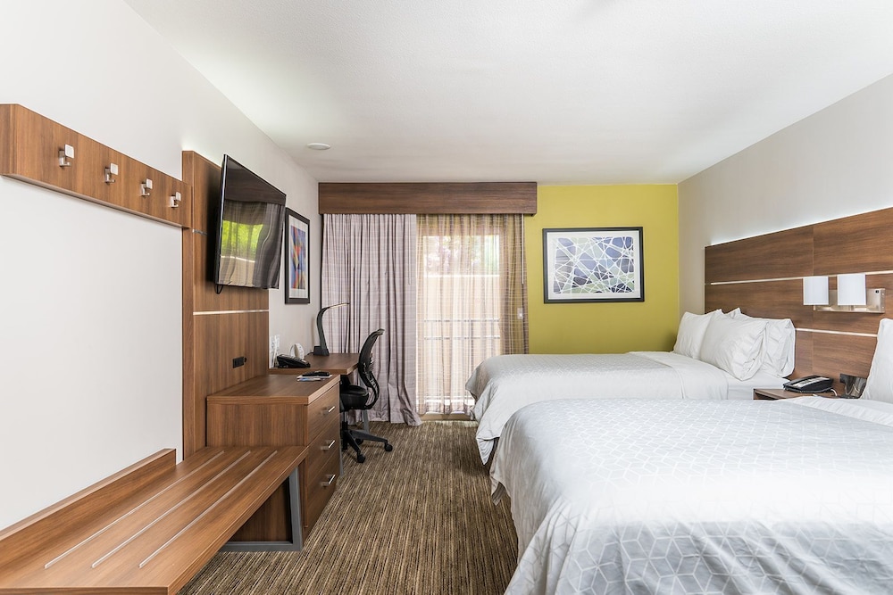 holiday inn express san clemente n beach area