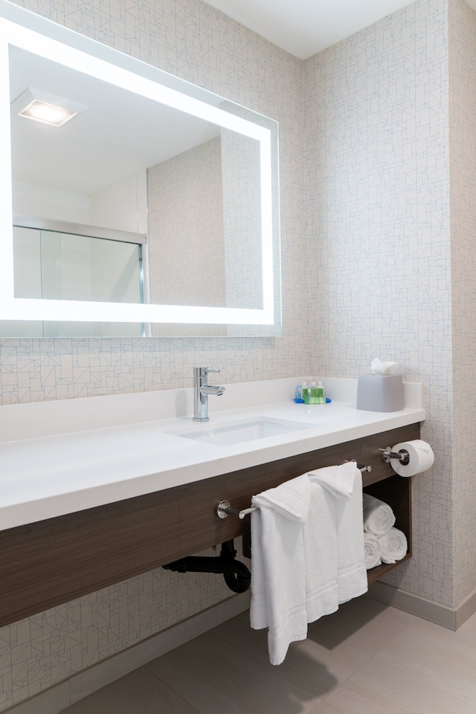 holiday inn express san clemente n beach area