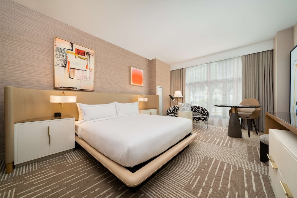 hilton san diego gaslamp quarter