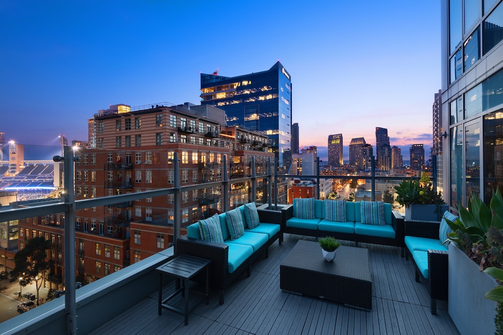 hotel indigo san diego gaslamp quarter by ihg