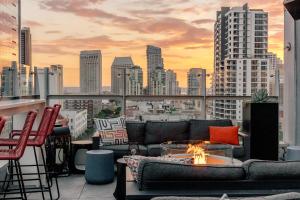 hotel indigo san diego gaslamp quarter by ihg