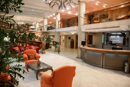 granados park hotel
