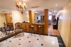 granados park hotel