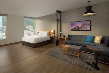 hyatt place monterrey valle