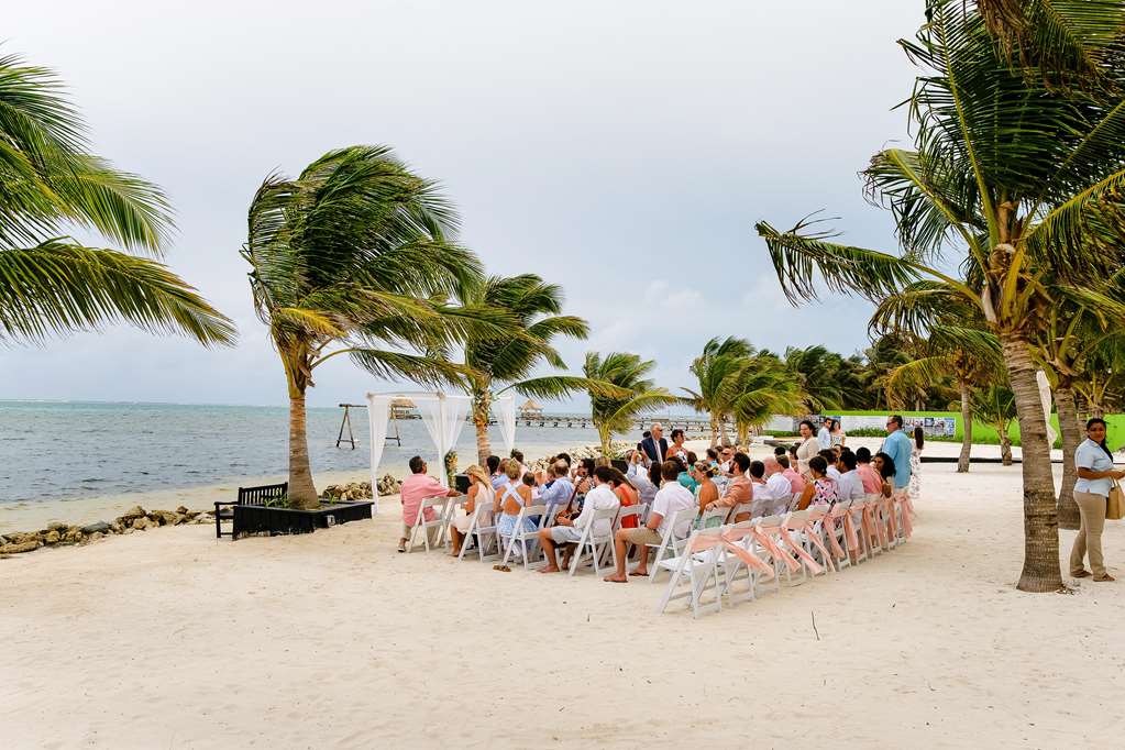 las terrazas resort and residences ambergris