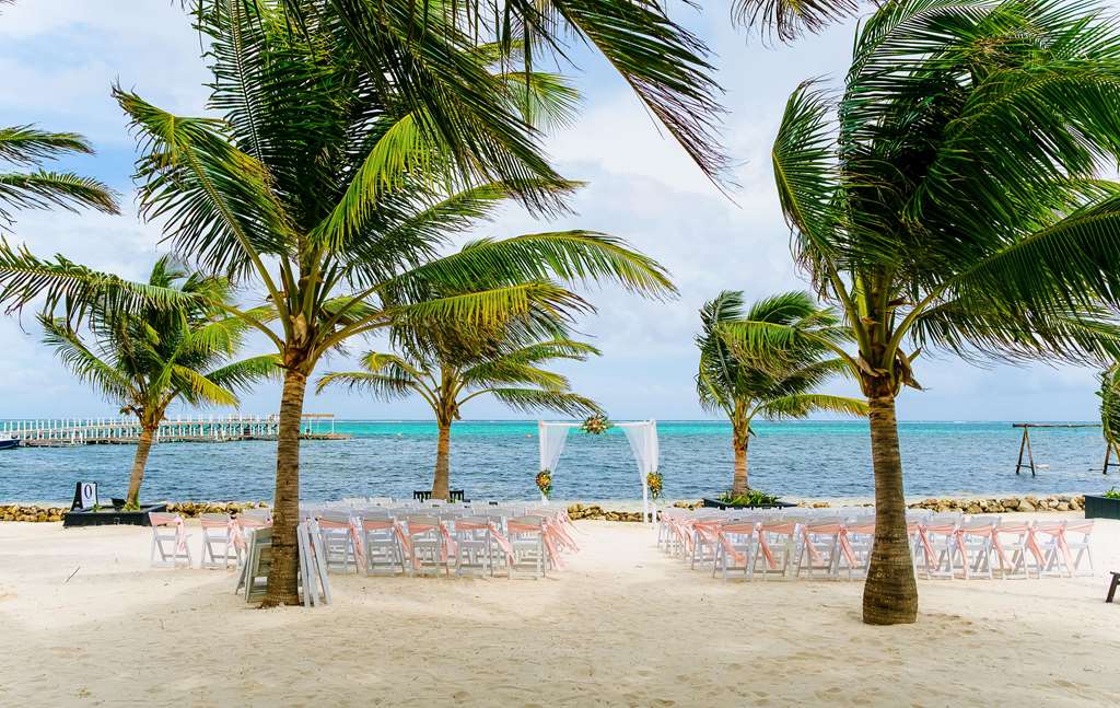 las terrazas resort and residences ambergris