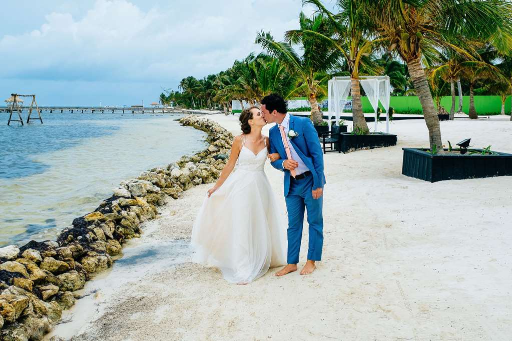 las terrazas resort and residences ambergris