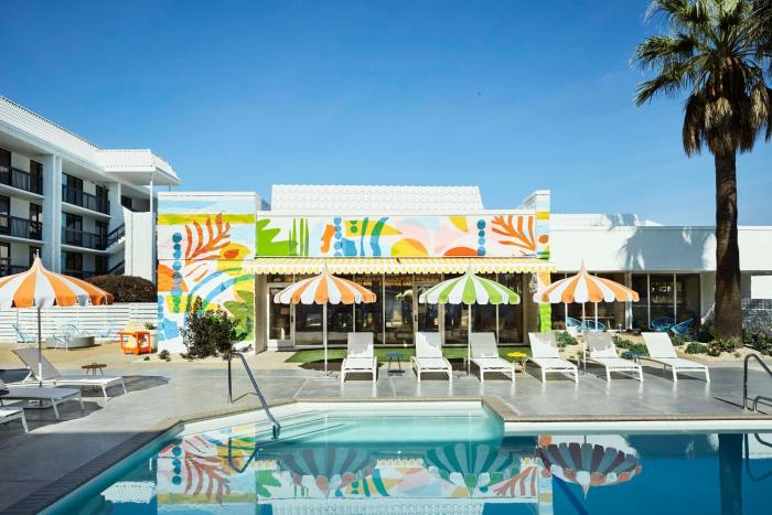 avatar hotel santa clara tapestry collection by hilton