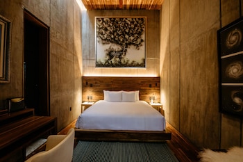 flavia luxury hotel