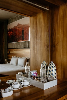flavia luxury hotel