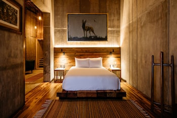 flavia luxury hotel