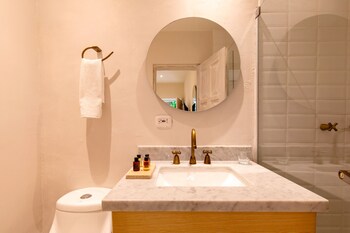 b haus hotel boutique