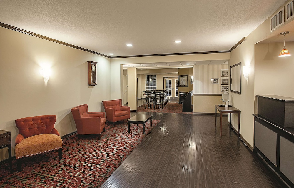 la quinta inn and suites by wyndham davis