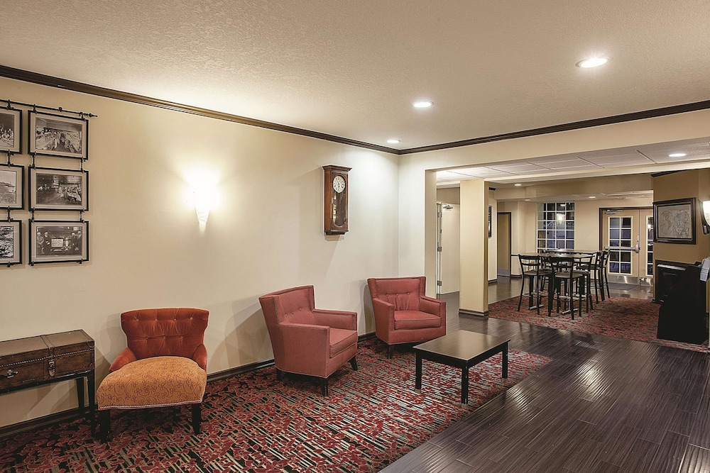 la quinta inn and suites by wyndham davis