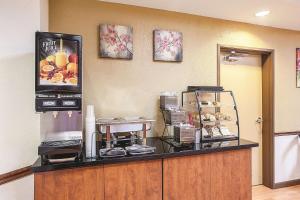 la quinta inn and suites by wyndham davis