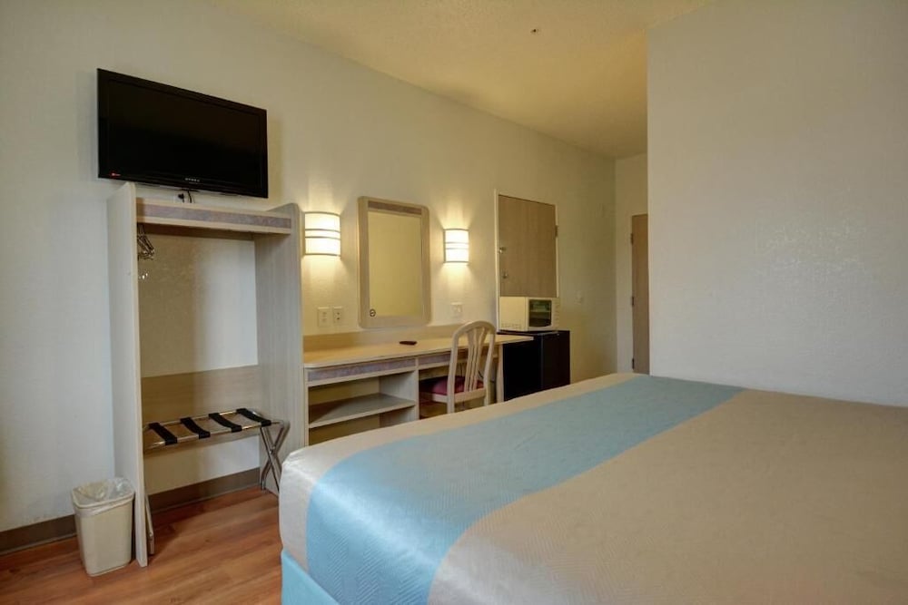 motel 6 denison tx