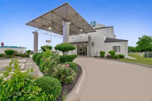 motel 6 denison tx