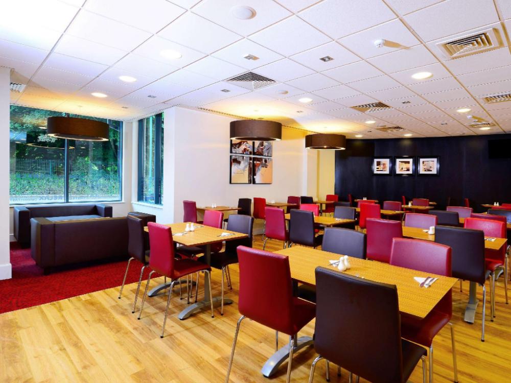 travelodge derby cricket ground