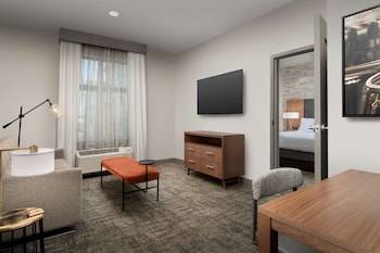 homewood suites by hilton louisville airport