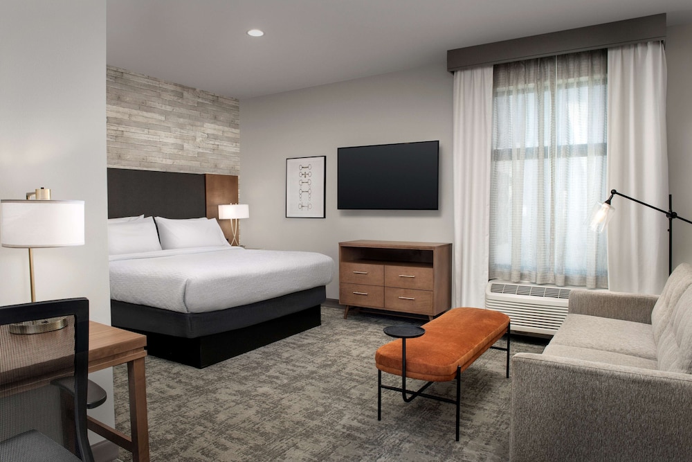 homewood suites by hilton louisville airport