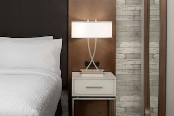 homewood suites by hilton louisville airport