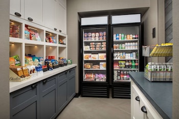 homewood suites by hilton louisville airport