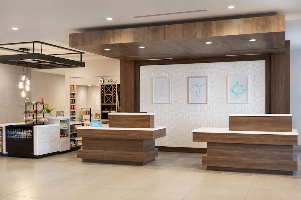 hilton garden inn visalia