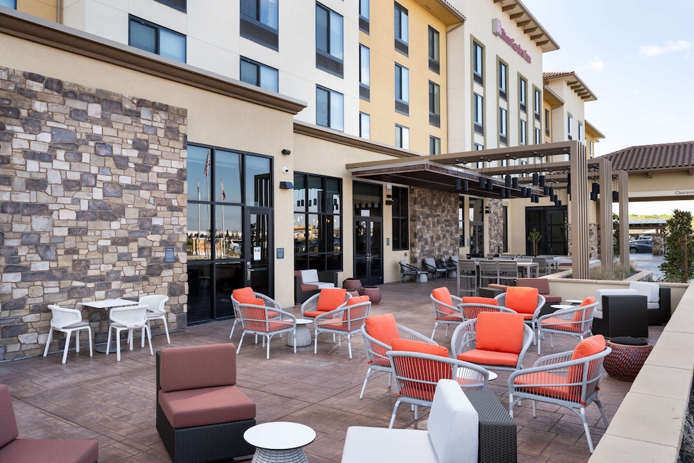 hilton garden inn visalia
