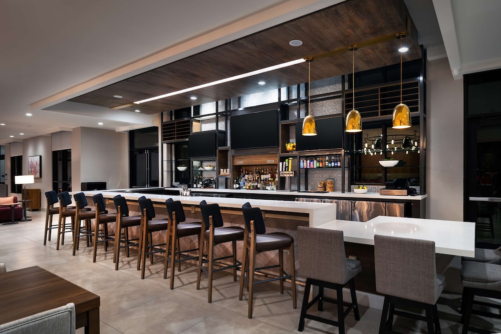 hilton garden inn visalia