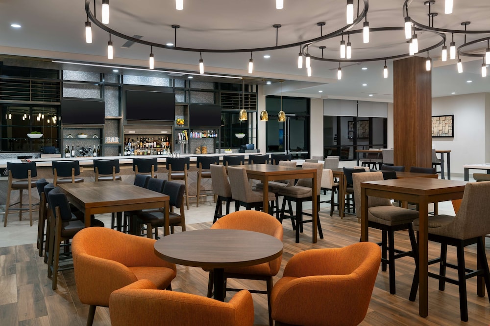 hilton garden inn visalia