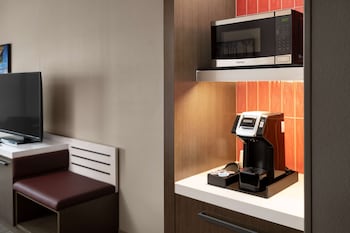 hilton garden inn visalia