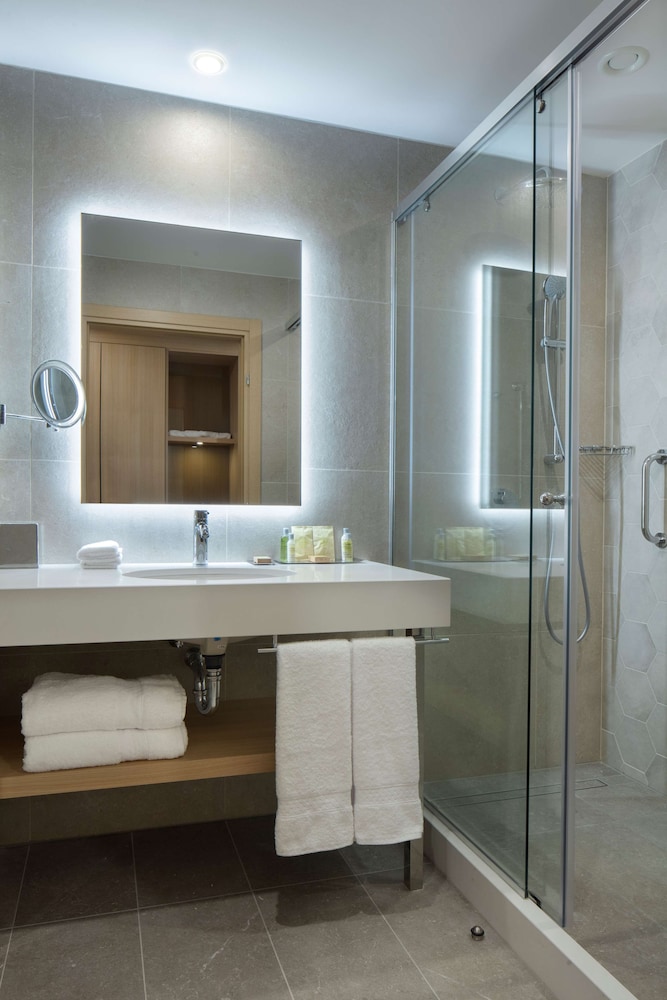 doubletree by hilton plovdiv center