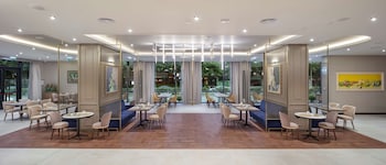doubletree by hilton plovdiv center
