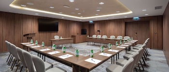 doubletree by hilton plovdiv center
