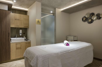 doubletree by hilton plovdiv center