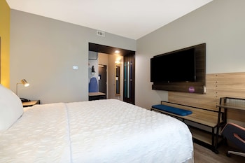 tru by hilton galveston