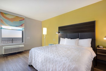 tru by hilton galveston
