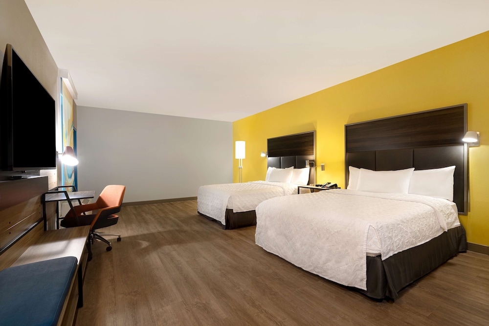 tru by hilton galveston