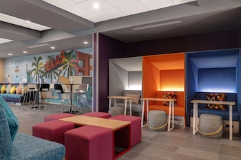 tru by hilton galveston