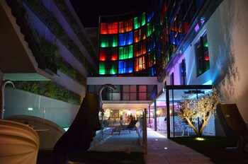 holiday inn dijon by ihg