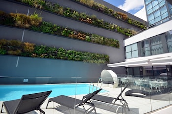 holiday inn dijon by ihg