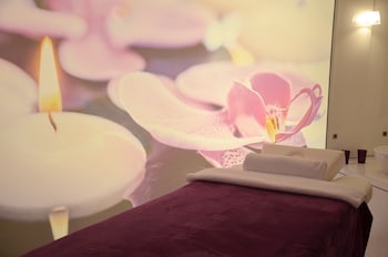 holiday inn dijon by ihg