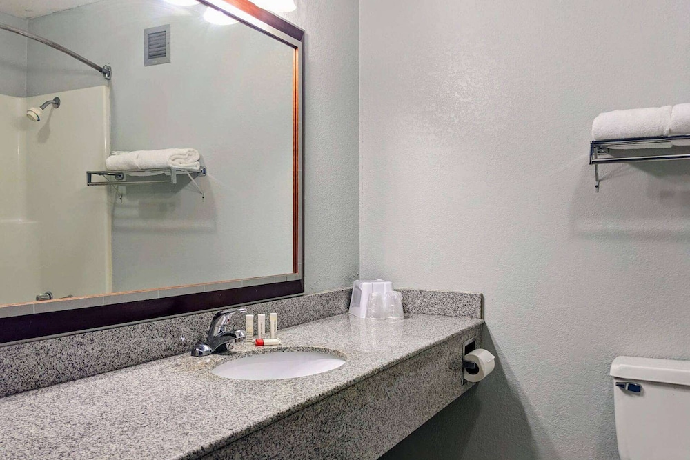 howard johnson by wyndham hannibal