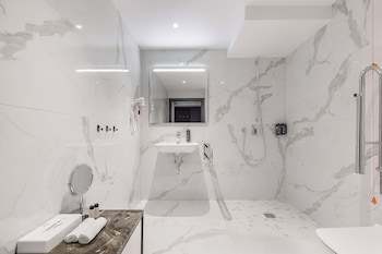 victoria hotel klaipeda