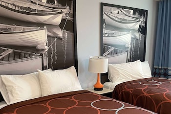 super 8 by wyndham lindenhurst