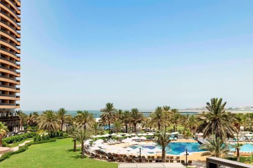 le royal meridien beach resort and spa