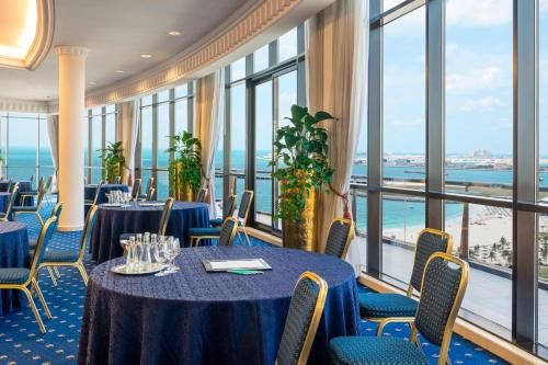 le royal meridien beach resort and spa