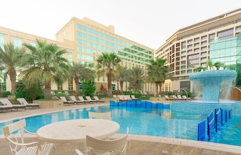millennium airport hotel dubai
