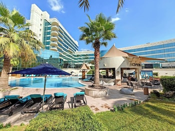 millennium airport hotel dubai