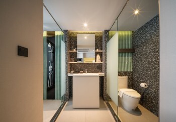 seekers finders rama iv hotel surestay collection by best western